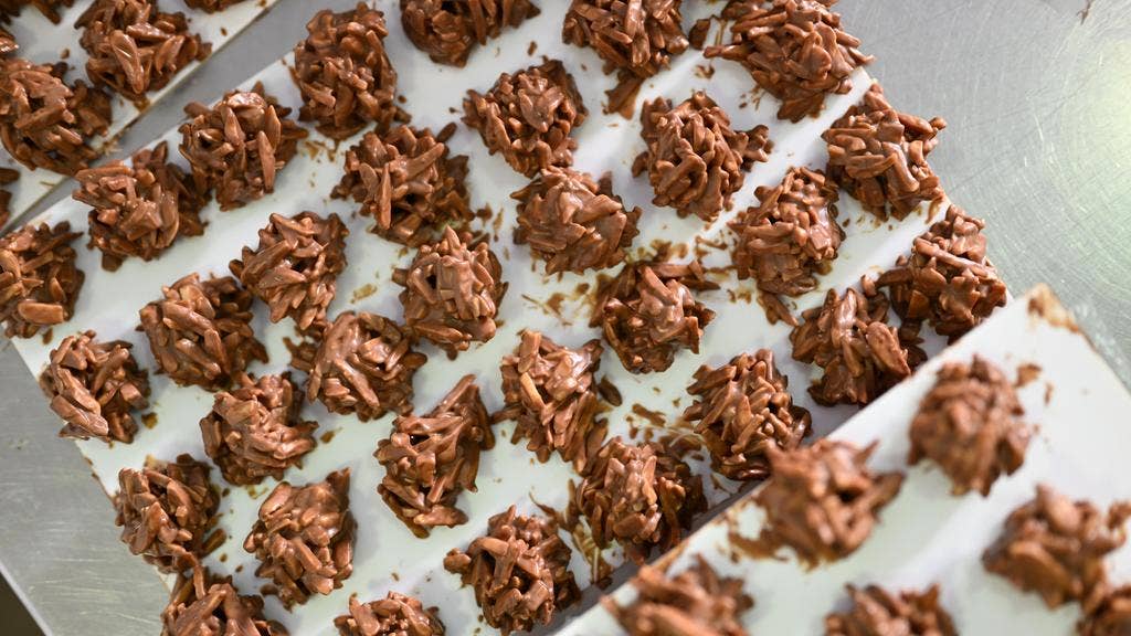 Haigh's Almond Cluster