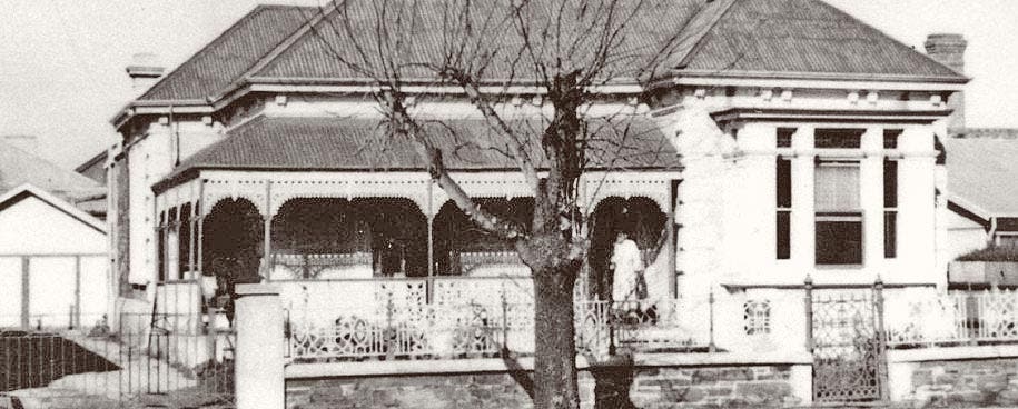 The Haigh family home circa 1917 (front of the factory) Greenhill Road Parkside